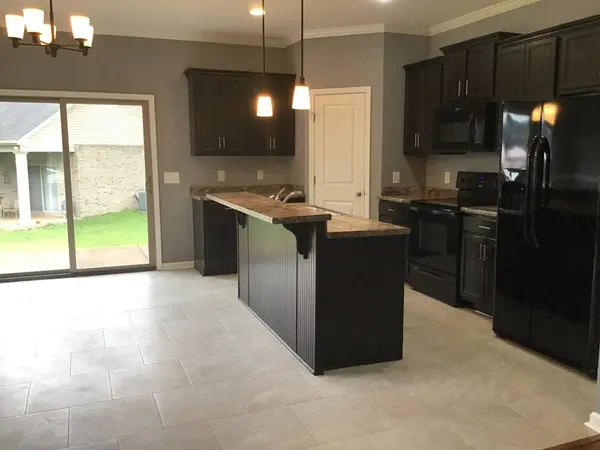 145 Annapolis Bend Cir, Hendersonville, TN 37075