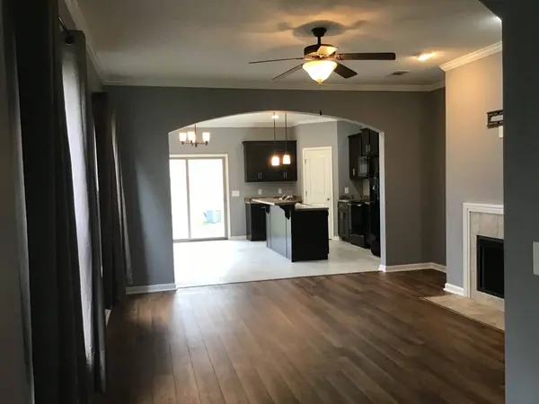 145 Annapolis Bend Cir, Hendersonville, TN 37075