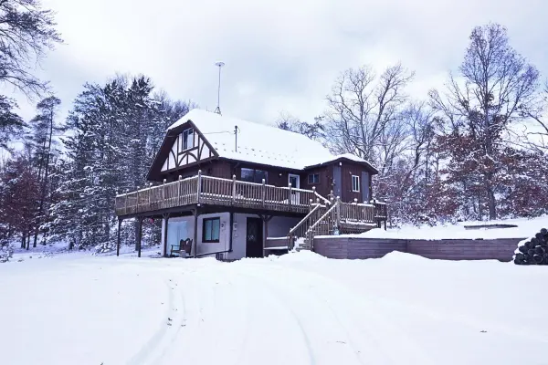 1278 W Pine Tree Road, Baldwin, MI 49304