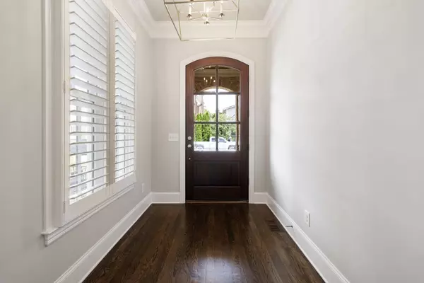 108 Ransom Ave, Nashville, TN 37205