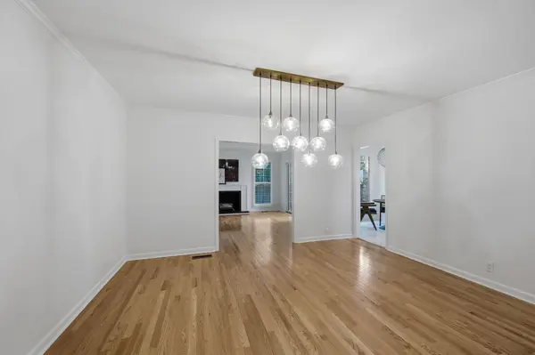 4400 Belmont Park Ter #201, Nashville, TN 37215