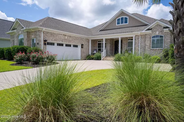 8652 Compass Pointe West Wynd NE, Leland, NC 28451