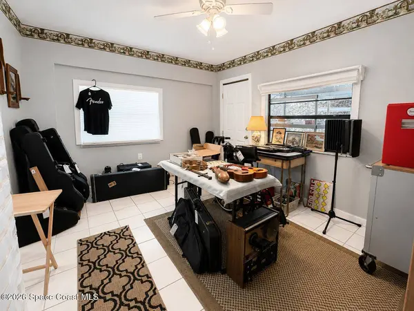 1320 Gary DR, Merritt Island, FL 32952