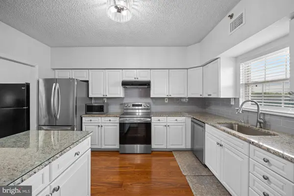 6262 MAIN ST, Voorhees, NJ 08043