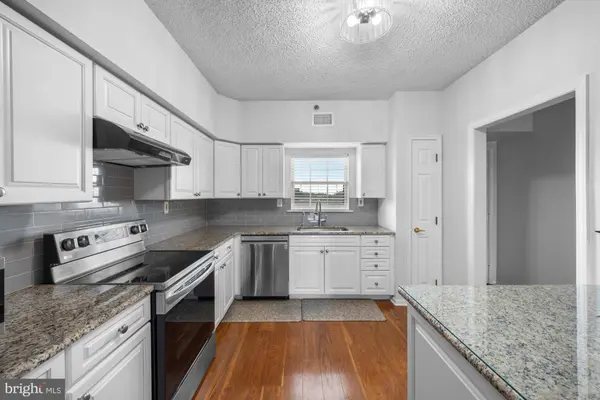 6262 MAIN ST, Voorhees, NJ 08043