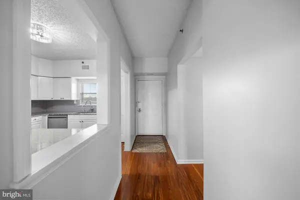 6262 MAIN ST, Voorhees, NJ 08043