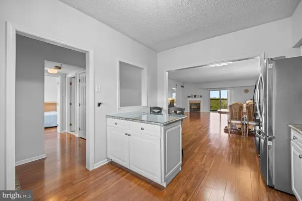 6262 MAIN ST, Voorhees, NJ 08043