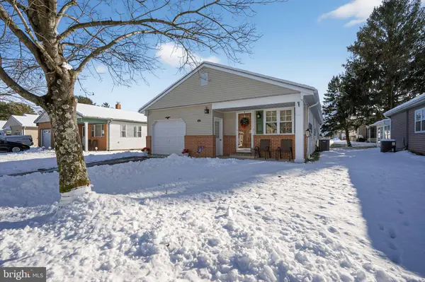 14 DORAL DR, Toms River, NJ 08757