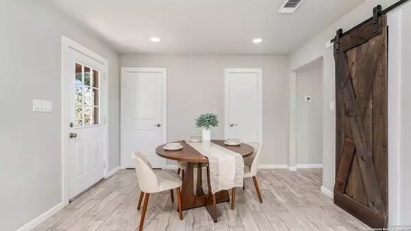 8851 Rebecca Creek Rd, Spring Branch, TX 78070