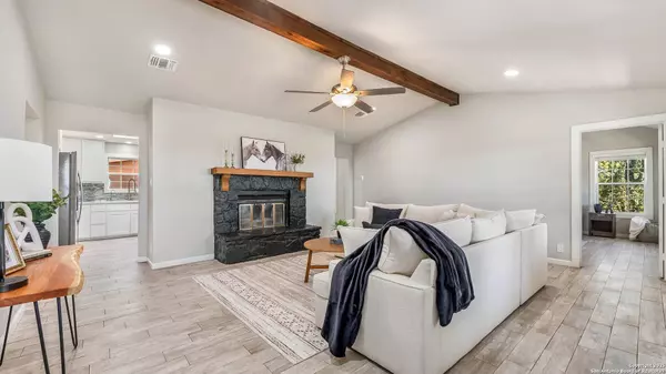 8851 Rebecca Creek Rd, Spring Branch, TX 78070