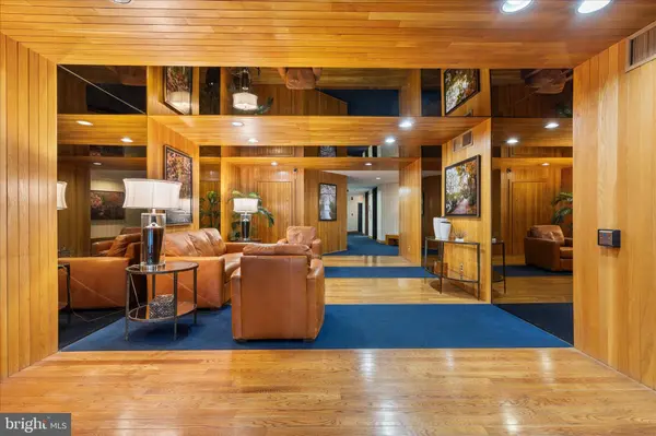 11500 FAIRWAY DR #201, Reston, VA 20190