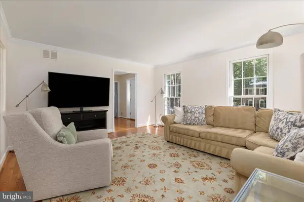 9617 VERDICT DR, Vienna, VA 22181