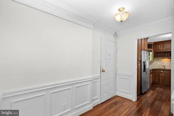 6800 FLEETWOOD RD #520, Mclean, VA 22101