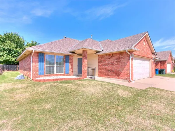 2129 Appalachian TRL, Edmond, OK 73003