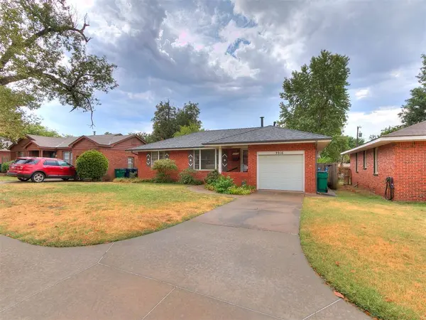 3916 Cashion PL, Oklahoma City, OK 73112