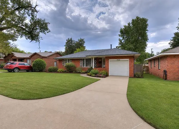 3916 Cashion PL