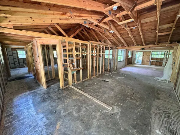 9010 MAIDEN LN, Aripeka, FL 34679