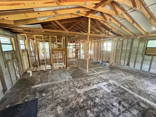 9010 MAIDEN LN, Aripeka, FL 34679