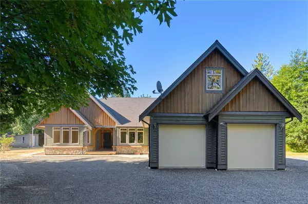 1880 Pierce Way, Qualicum Beach, BC V9K 2V1