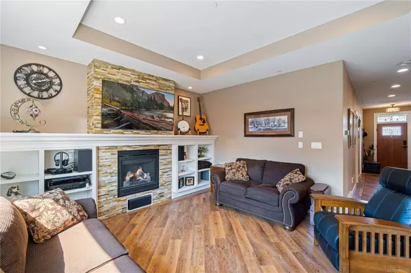 158 Eagle Park Terr, Parksville, BC V9P 0C4