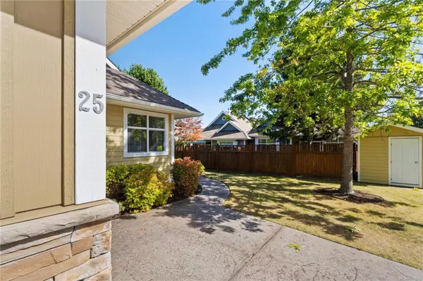 447 Pym St S #25, Parksville, BC V9P 2H9