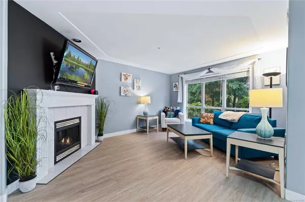 335 Hirst Ave W #108, Parksville, BC V9P 2R5