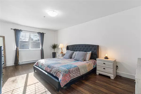 344 Hirst Ave #12, Parksville, BC V9P 1K4