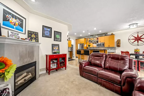 589 Monarch Dr, Courtenay, BC V9N 8R7