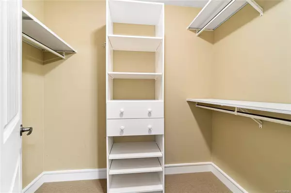 610 Forsyth Ave, Parksville, BC V9P 1G9