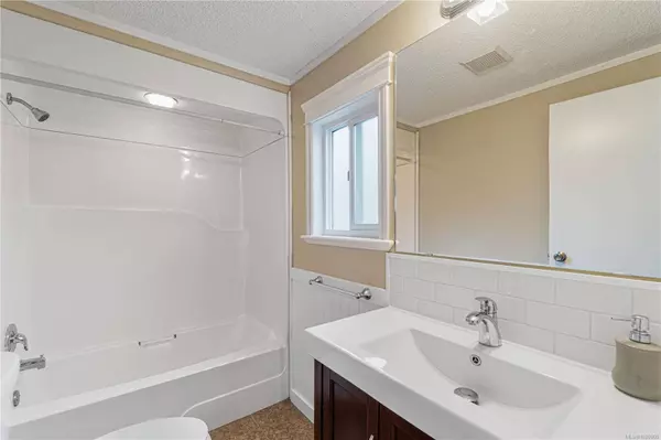 1801 Schafers Rd #11, Coombs, BC V0R 1M0