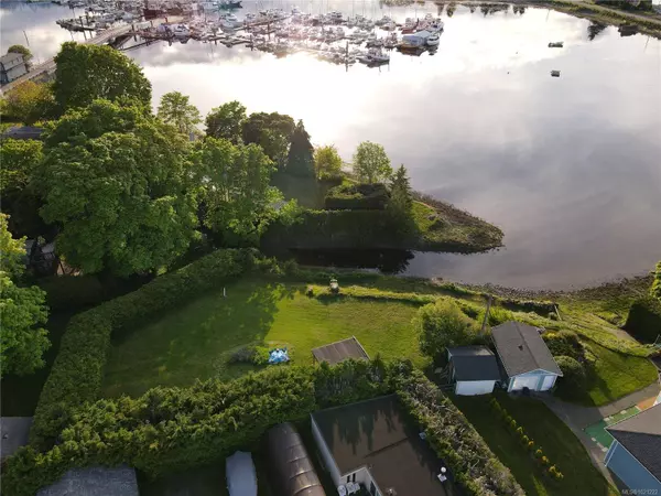 Lot A Deep Bay Dr, Bowser, BC V0R 1G0