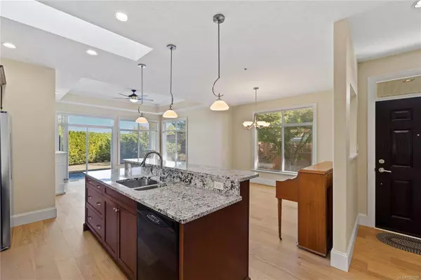 447 Pym St S #25, Parksville, BC V9P 2H9