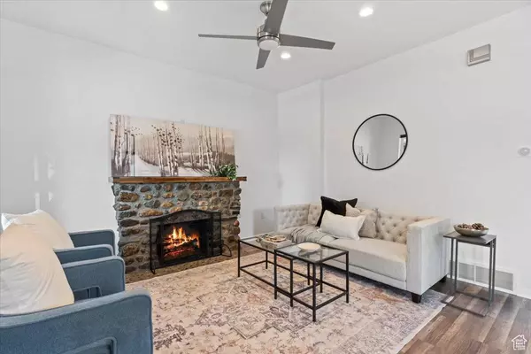 1197 S 700 E, Salt Lake City, UT 84105