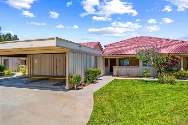 17465 Plaza Del Curtidor #207, San Diego, CA 92128