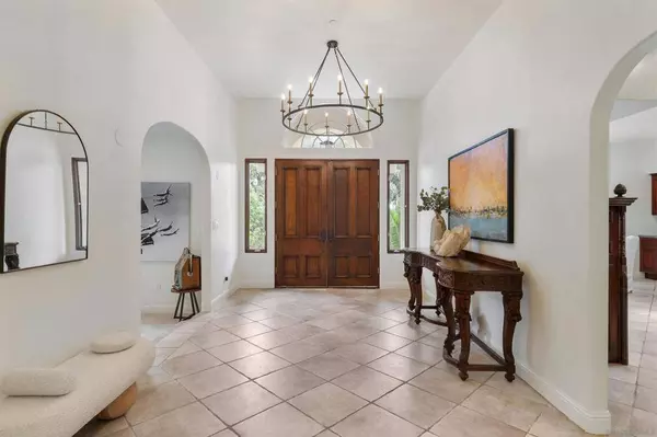 15718 Circo Diegueno, Rancho Santa Fe, CA 92091