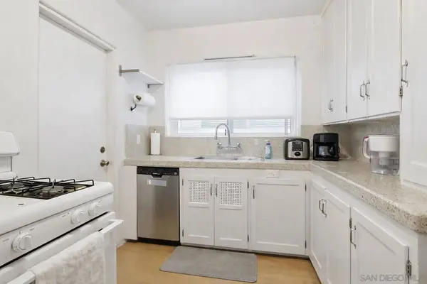 4695 51st St, San Diego, CA 92115