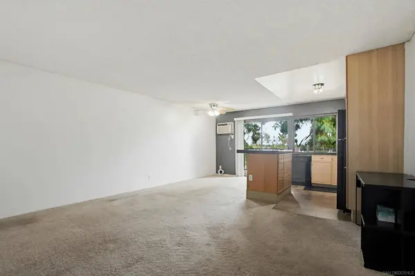 7858 Cowes Mtn Ct #D27, San Carlos, CA 92119