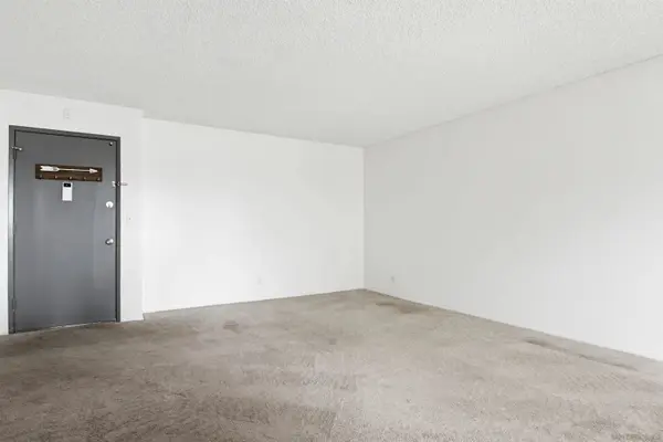 7858 Cowes Mtn Ct #D27, San Carlos, CA 92119