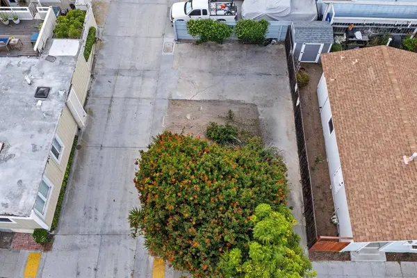 2028 Abbott, San Diego, CA 92107
