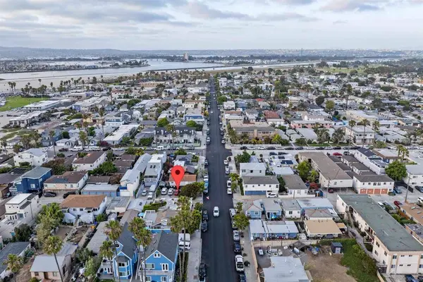 2028 Abbott, San Diego, CA 92107