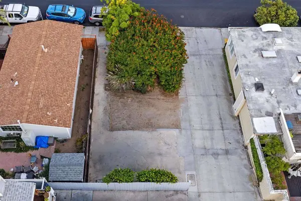 2028 Abbott, San Diego, CA 92107