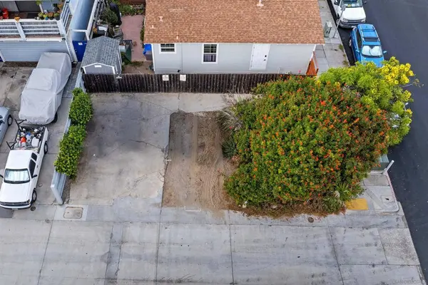 2028 Abbott, San Diego, CA 92107
