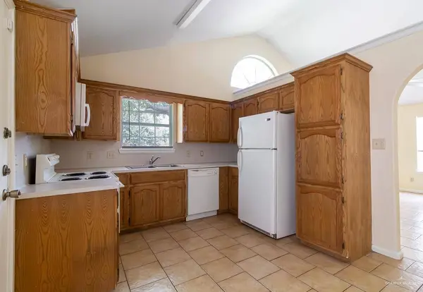 1607 Tampa ST, Edinburg, TX 78541