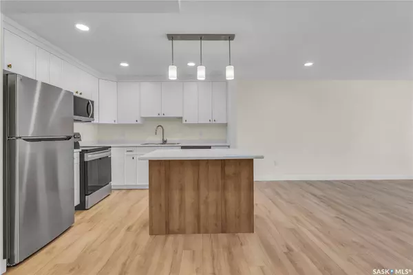 318 108th STREET W #103, Saskatoon, SK S7N 1P8