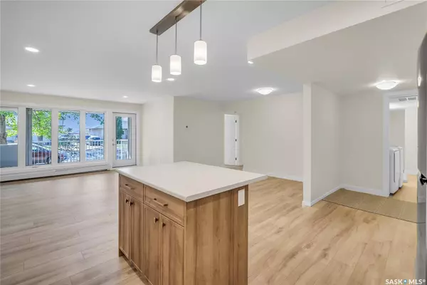 318 108th STREET W #103, Saskatoon, SK S7N 1P8