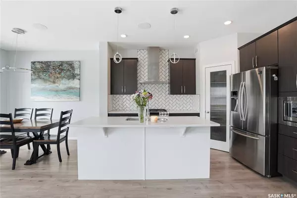 551 Kensington PLACE, Saskatoon, SK S7L 6N5