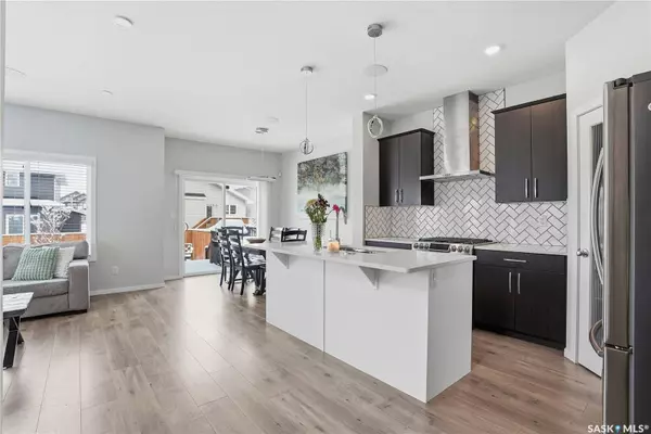 551 Kensington PLACE, Saskatoon, SK S7L 6N5