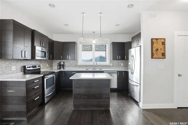 338 Rosewood BOULEVARD W, Saskatoon, SK S7V 0G9