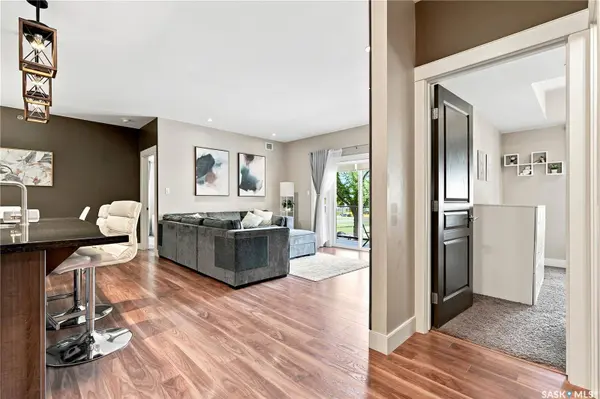 721 8th STREET #203, Saskatoon, SK S7H 0R4