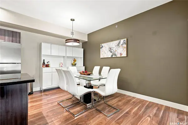 721 8th STREET #203, Saskatoon, SK S7H 0R4